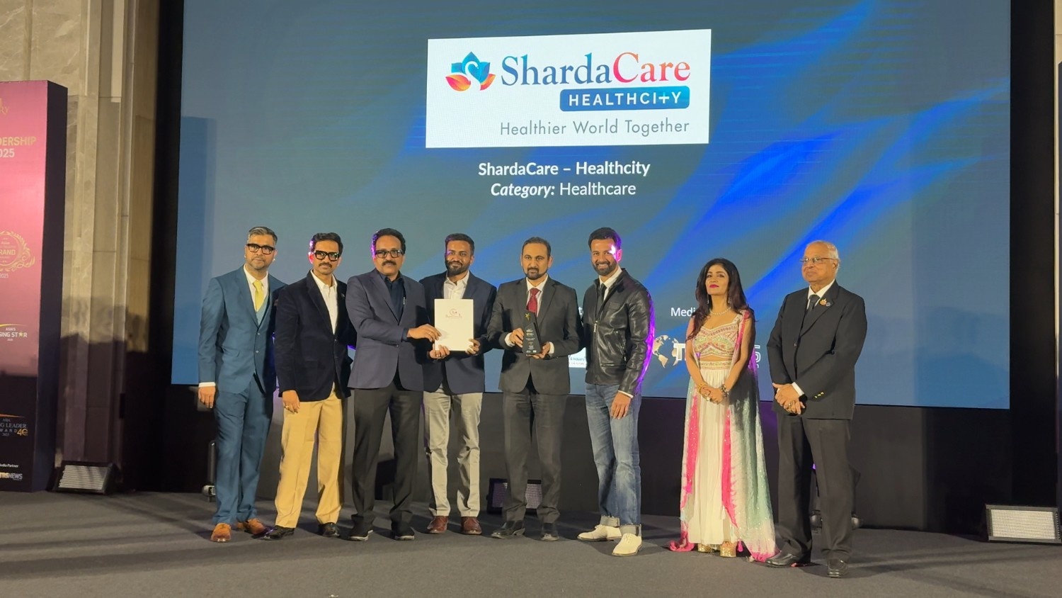 ShardaCare-Healthcity Honoured with the Rising Star Award in Healthcare